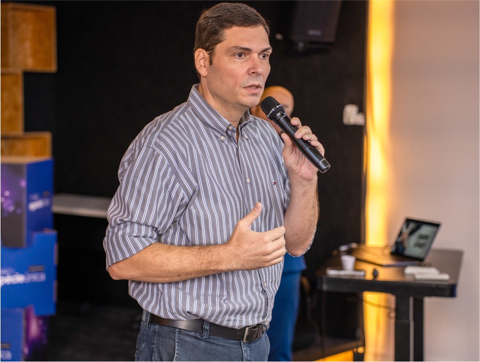 Empresários em mentoria presencial do Programa Legado Empresarial